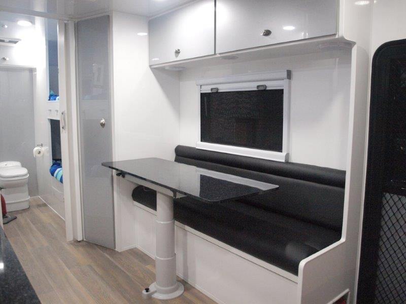 Caravan Spare Part, Motor Home Fitouts: Extruded Mouldings - Duralite